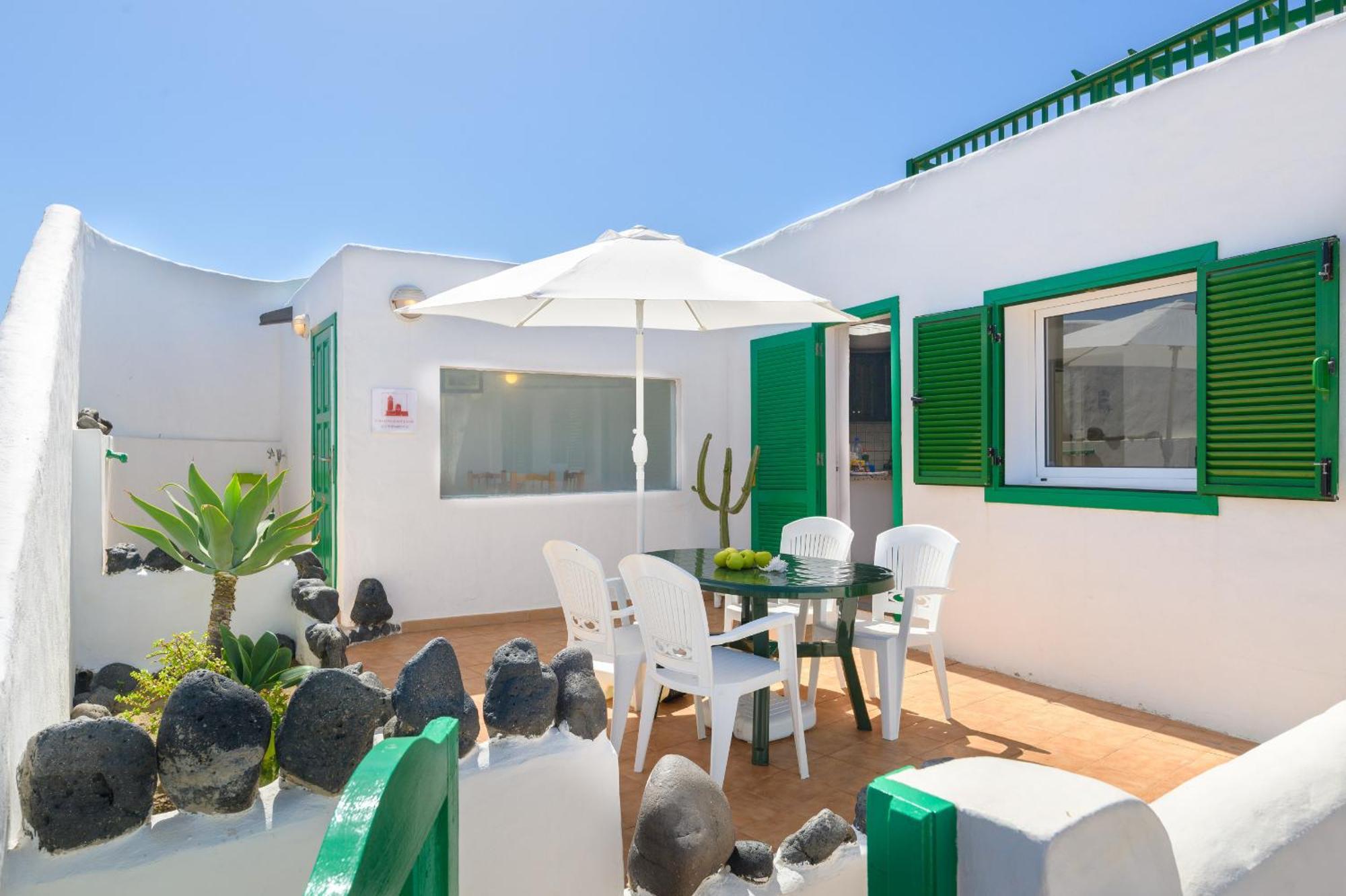 Famara Caracolillos, El Apartamento ภายนอก รูปภาพ