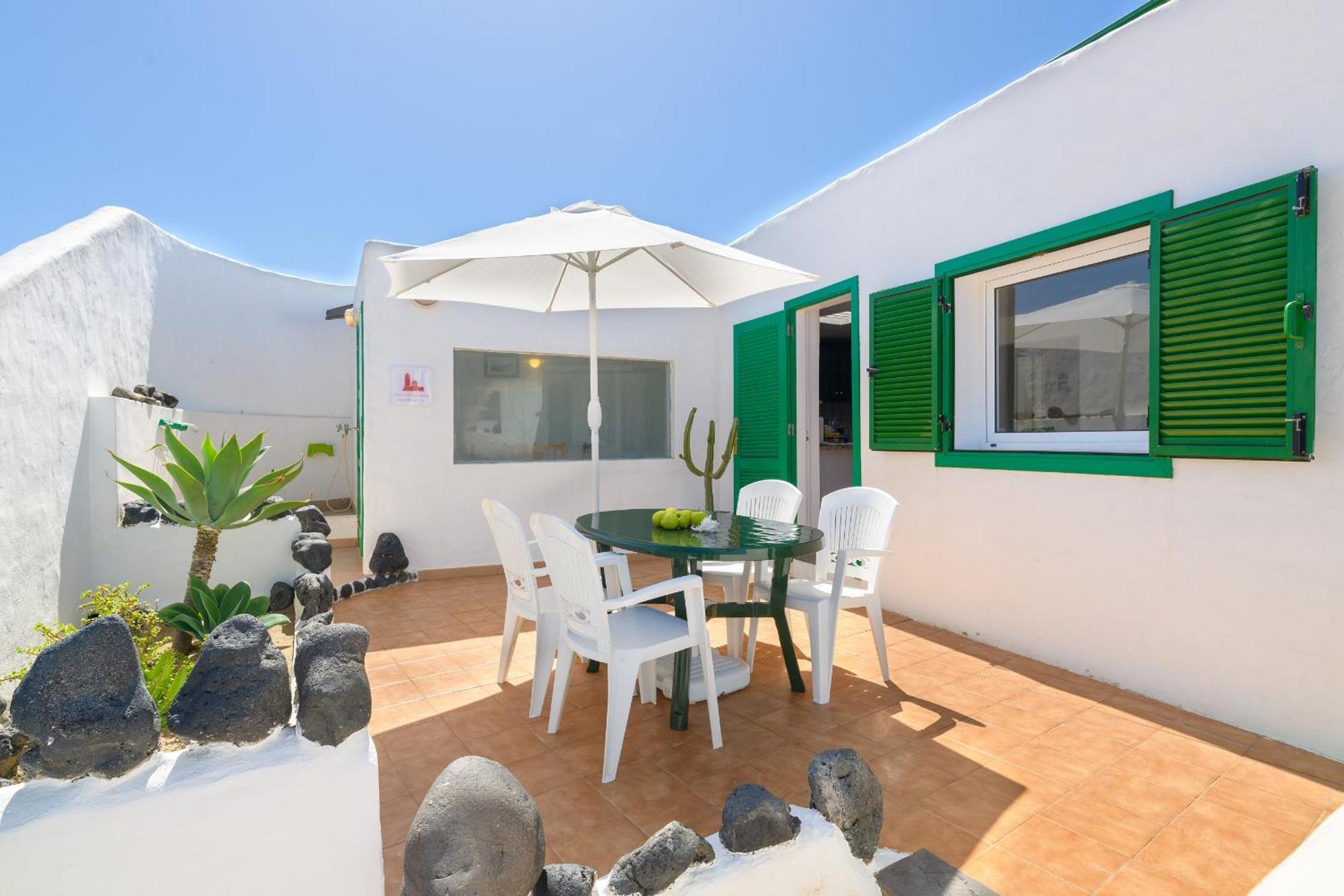 Famara Caracolillos, El Apartamento ภายนอก รูปภาพ