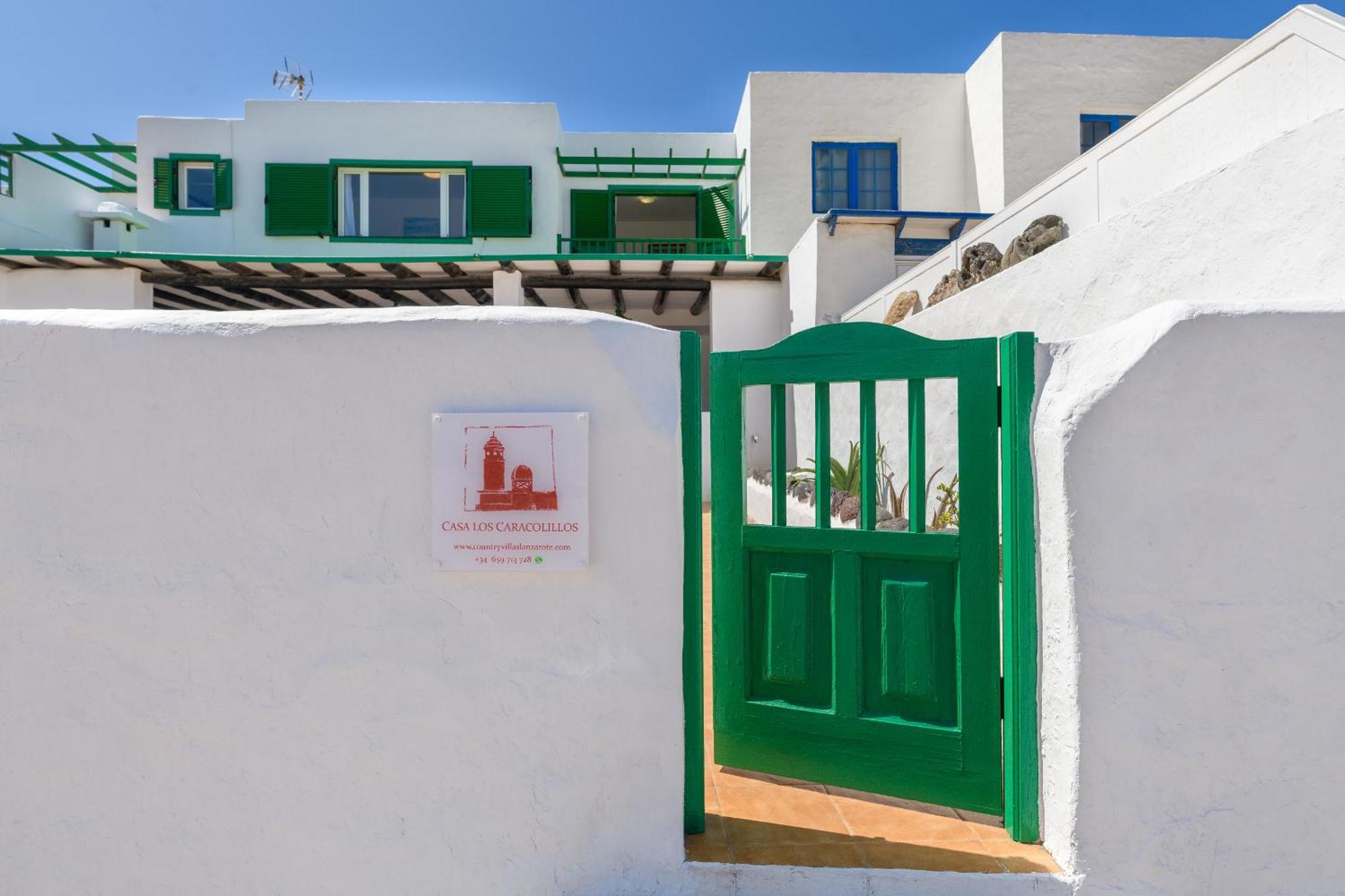 Famara Caracolillos, El Apartamento ภายนอก รูปภาพ